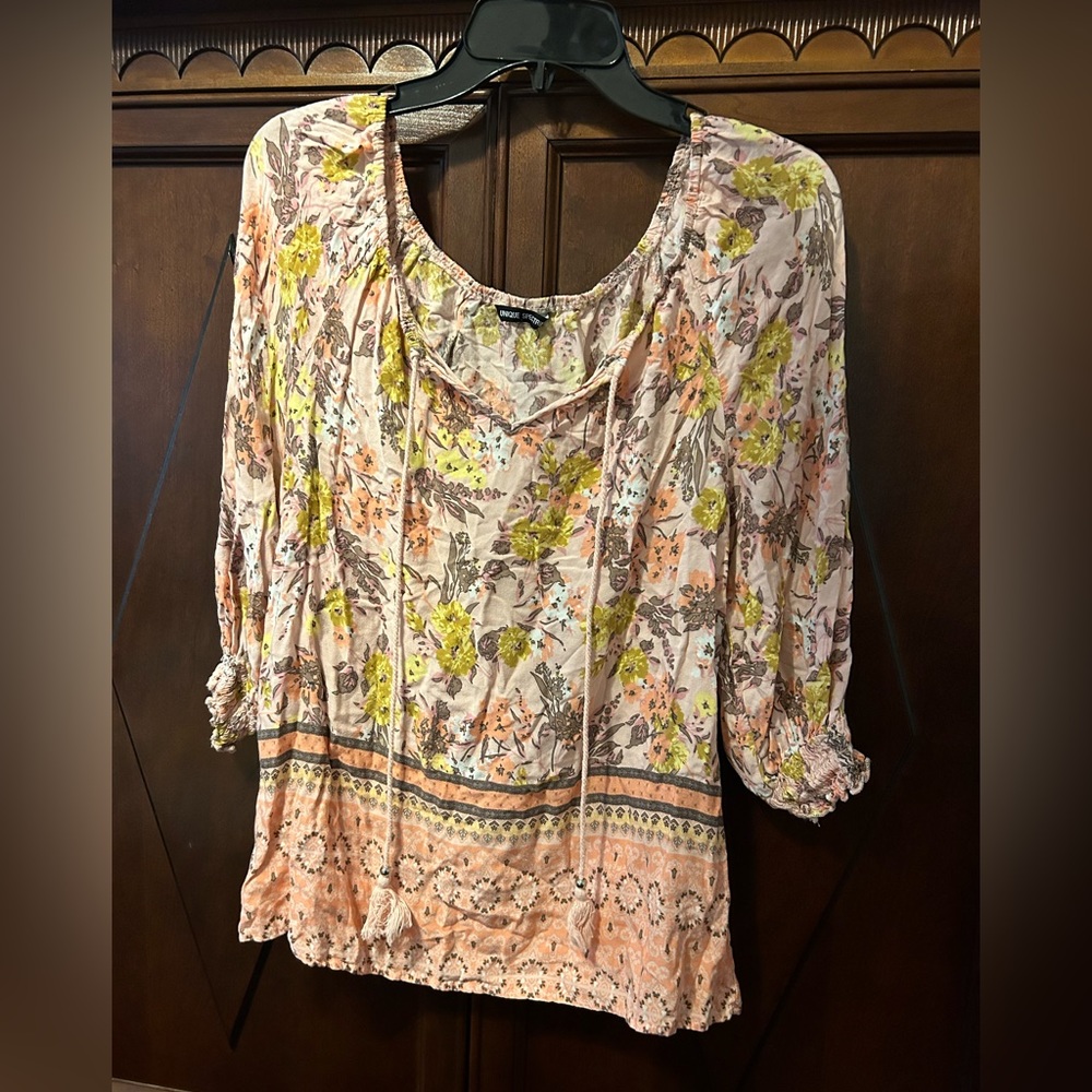 Flowery shirt